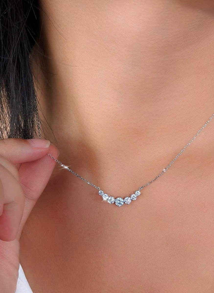 Colier cu 7 pietre Argint Moissanite 5.0MM 0.5ct